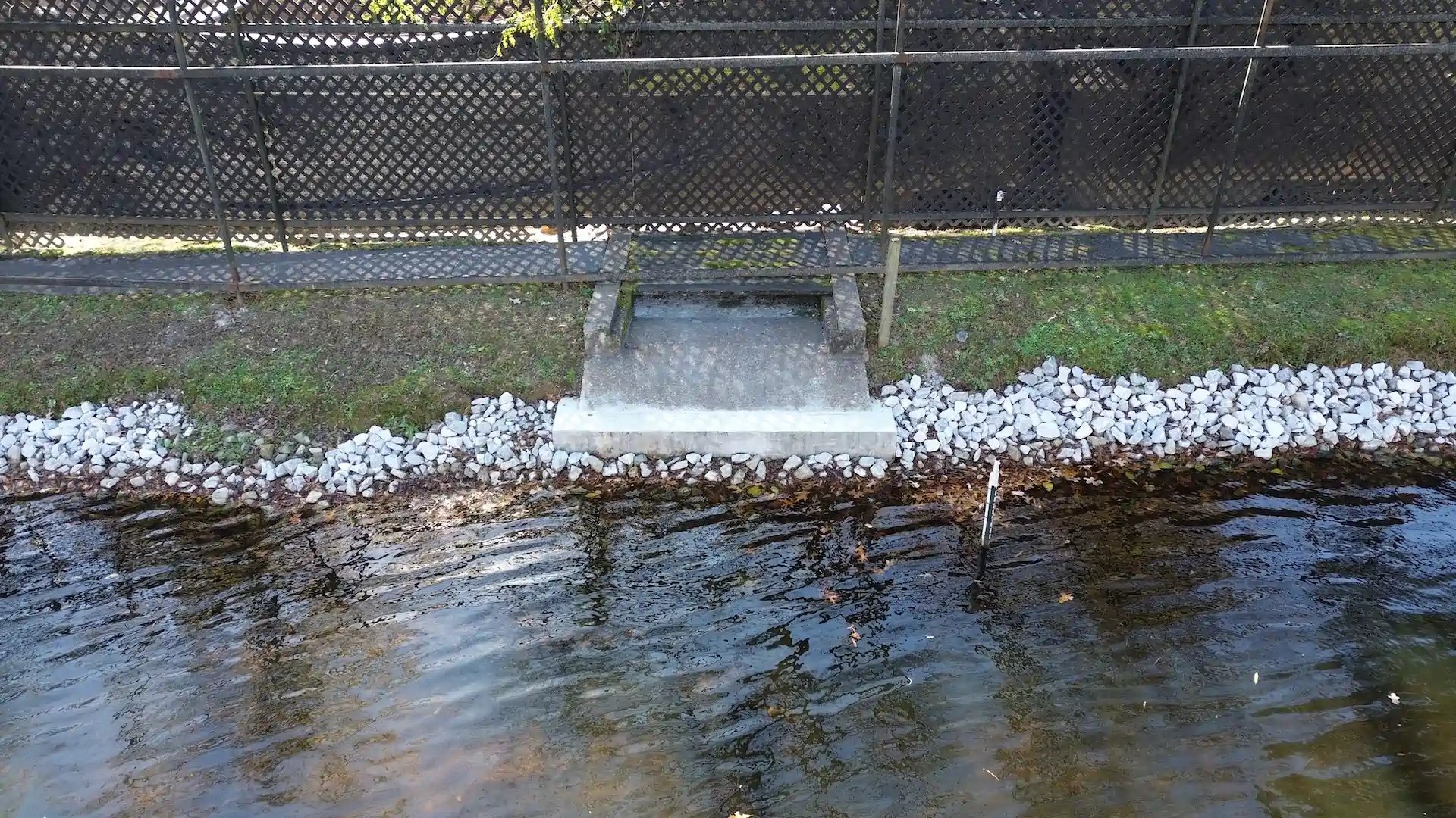 lake erosion and repair memphis water gardens 3